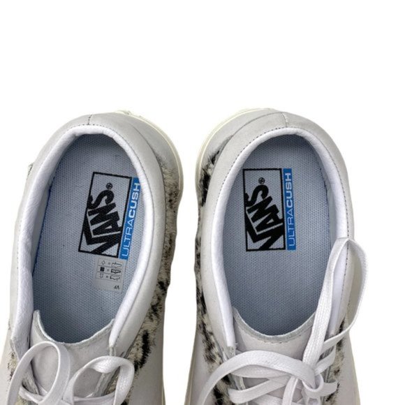 💖MEGA SALE💖VANS Bold Ni Pony Low Top White Women Suede  Casual  VN0A3WLP42N - Picture 7 of 10